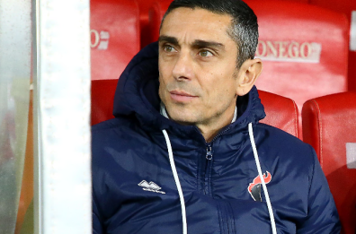 Bari, l'orgoglio di Longo: &laquo;Ci danno per morti, ma la quota salvezza &egrave; vicina&raquo;