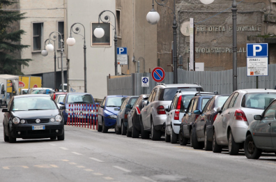 Strade congestionate a Potenza: i soccorsi diventano a rischio nelle ore di punta Strade congestionate a Potenza: i soccorsi diventano a rischio nelle ore di punta