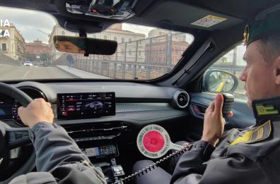 Taranto e provincia, maxi sequestro di prodotti contraffatti e pericolosi