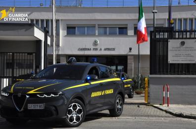 Brindisi, sequestrate oltre 15mila euro in banconote false dalla Guardia di Finanza