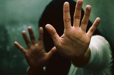 Violent&ograve; una 16enne nel Tarantino: condannato a 10 anni &laquo;l&rsquo;amico di famiglia&raquo;