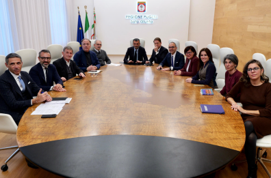 Puglia, l'aumento dell'Irpef tra giunta e consiglio: ora la disputa sull'iter da seguire