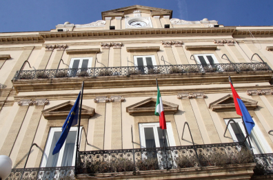 A Taranto l'evasione tassa rifiuti: 3mila &laquo;famiglie sconosciute&raquo;, 1 su 3 non paga la Tari