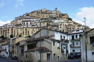 Basilicata, sedi comunali da ristrutturare: Calvello ottiene i fondi, San Severino rinuncia