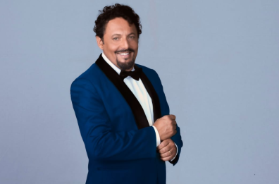 Enrico Brignano torna con &laquo;Bello di mamma!&raquo;: nuovi appuntamenti estivi in Puglia con lo show da record