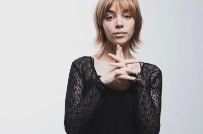 Intimit&agrave; e ricerca sonora: Casadilego porta &laquo;Silenzio (tutto di me)&raquo; al MAT di&nbsp;Terlizzi