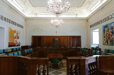 Provincia di Foggia, dopo il patto Decaro si torna a votare per il Consiglio