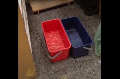 Piove nel Cup dell'ospedale Fazzi di Lecce, ufficio chiuso