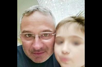 Da Brindisi al Kazakistan, Giovanni Bocci riabbraccia suo figlio: 11 anni fa la mamma lo port&ograve; via
