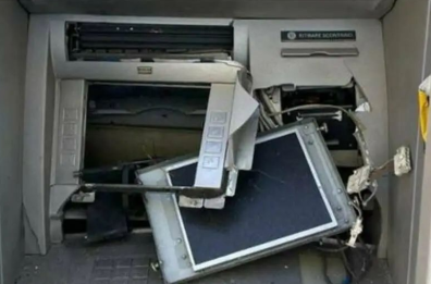 Assalto al bancomat a Torricella: la tecnica della marmotta non funziona, banda in fuga senza bottino