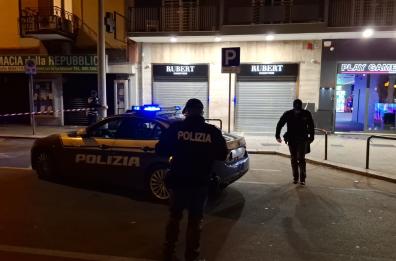Bari, sparatoria in viale della Repubblica: un 19enne ferito alla gamba destra, non &egrave; grave VIDEO