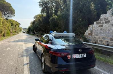 Crolla un muro sulla strada che collega Taurisano a Miggiano: deviazioni di percorso per le auto 