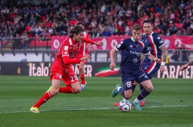 Troppo poco Bari all'U-Power Stadium: il Monza vince 2-0