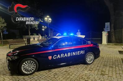 Fasano, controlli dei Carabinieri: quattro denunce tra armi, droga e guida in stato di ebbrezza