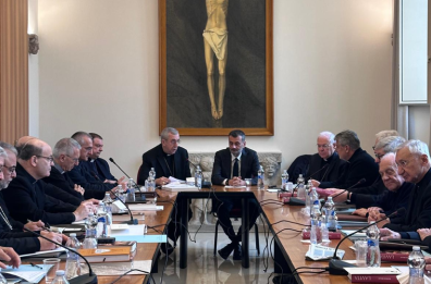 I vescovi pugliesi incontrano Decaro: focus su ambiente e giovani e si parla anche dell'ex Ilva