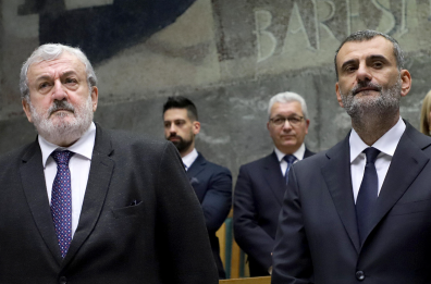 Il Csm: &laquo;Emiliano ora deve tornare in servizio&raquo;. Non pu&ograve; restare in Puglia ma pu&ograve; fare il pm