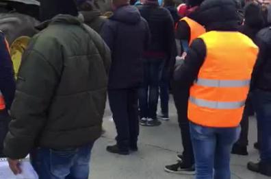 Bari, ecco l'arrivo dei trattori in Corso Vittorio Emanuele