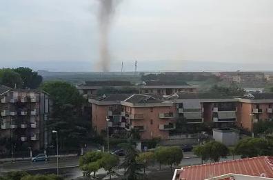 Paura a San Severo: una tromba d'aria si abbatte sulla città