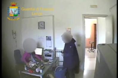 Truffa aggravata, arrestata presidente associazione antiracket salentina