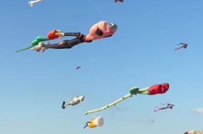 Il cielo di Castellaneta Marina si colora con il Festival degli Aquiloni 