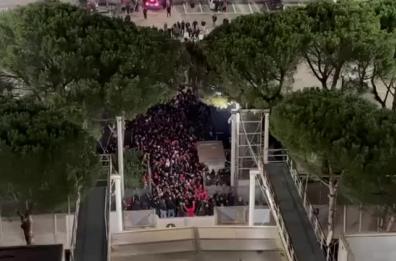 Bari - Reggiana, i tifosi non accettano la sconfitta: al San Nicola fischi e pesanti contestazioni
