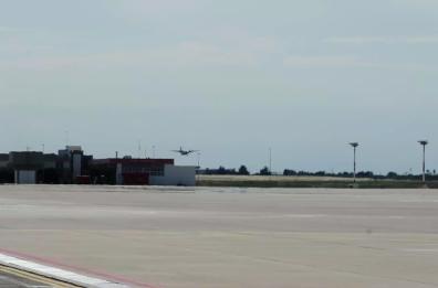 Puglia, arrivano i pazienti ucraini a Bari: trasportati al Policlinico 