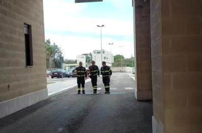 Brindisi, in pensione due vigili del fuoco: il saluto del Comando ai suoi «eroi»