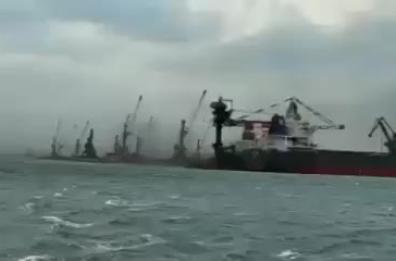 Puglia, la grandine a Taranto solleva le polveri dell'Ilva. Allerta arancione nel Foggiano