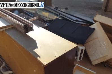 Ceglie, piazza Diaz
come una discarica
