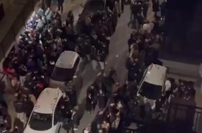 Bari, movida molesta all'Umbertino, la denuncia dei residenti: «Si ritorna al Far West»