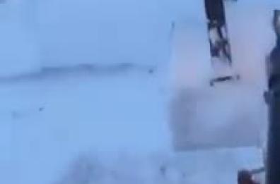 I soccorsi ad Altamura sommersa dalla neve