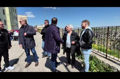 Matera, una panchina rossa in memoria di Anna Rosa Fontana, Vita Maria Farina e tutte le vittime di femminicidio