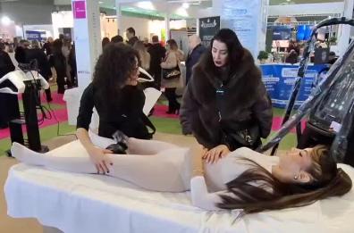 Bari, tra skincare coreana e make up: continua Esteticamente in Fiera VIDEO