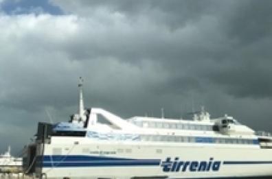 Il maltempo non si placa, isolate da due giorni le isole Tremiti