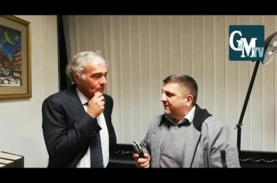 Plafoniere d'oro alla Regione, Giletti a Bari annuncia altra puntata. E invita Emiliano
