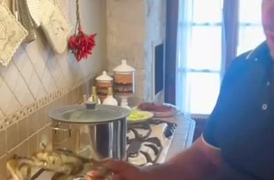 Lollobrigida in Puglia: su Ig il video-guida per cucinare i granchi blu