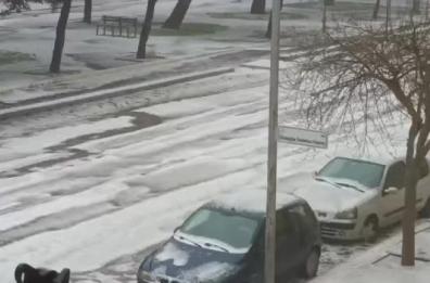 Grandine e neve sulla Pasquetta di Foggia 