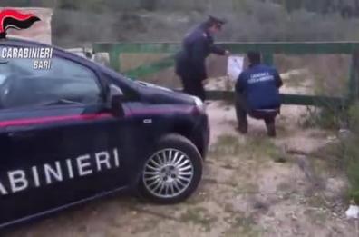 Trani, cave abusive in zone vincolate