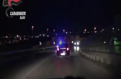 Bitonto, padre e figlia tentano di uccidere il genero