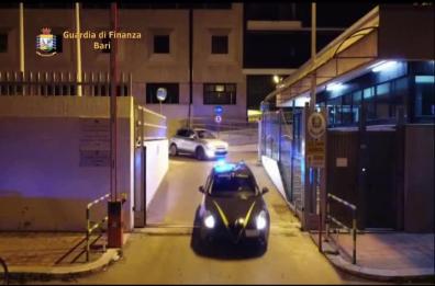 Bari, usura ed estorsione: 13 arresti eseguiti all'alba 