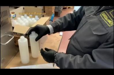 Gel «non igienizzante» venduto in tutta Italia: sequestri e denunce a Trani