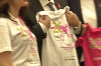 Bari, Maria Grazia Cucinotta è la madrina di Race for the Cure