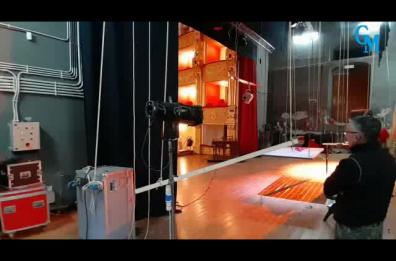 Gifuni e Musella incantano i giovani di Lucera: «La vostra vita come uno spettacolo» Gifuni e Musella incantano i giovani di Lucera: «La vostra vita come uno spettacolo»