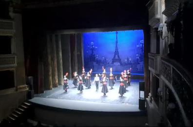 «Gaîté Parisienne», sul palco del Piccinni di Bari le atmosfere dei cabaret parigini con il Balletto del Sud