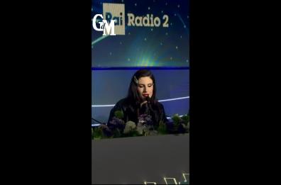 &laquo;Che Fastidio!&raquo; chi non capisce l'ironia di Ditonellapiaga: scoppia il &laquo;caso&raquo; Miss Italia, ma la musica resta al centro. &laquo;La salentina Bubbico ha fatto un lavoro egregio&raquo;