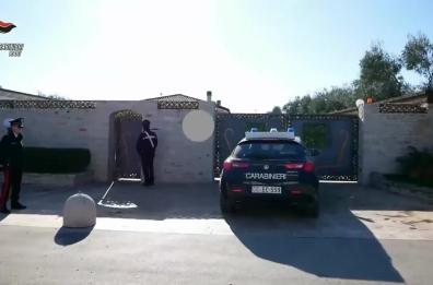 Terlizzi, sequestro da mezzo milione a presunto vertice del clan Dello Russo: sigilli anche a ville e Rolex
