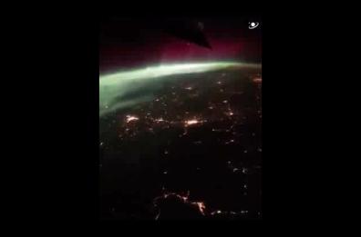 Tutti pazzi per «l'aurora boreale»: vista anche in Puglia, gli esperti spiegano il fenomeno