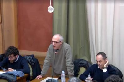 Un perentorio «Stai zitta» alla collega in Consiglio comunale: è polemica in aula a Corato/VIDEO