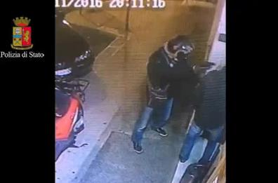 Bari, rapinatore seriale
in cella: accusato di 22 colpi