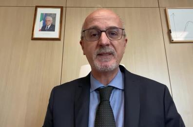 Vaccino Covid, Lopalco: «Aperte adesioni riservate al personale socio-sanitario». L'ok anche dalla Chironna